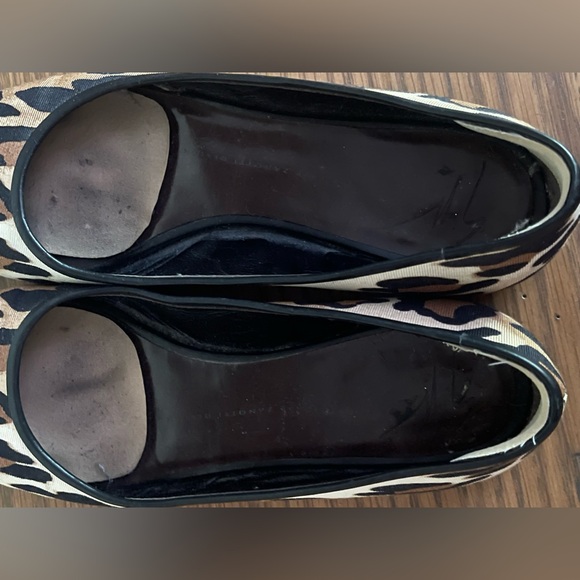 Giuseppe Zanotti 37.5 Leopard Cap Toe Flats - Picture 7 of 7